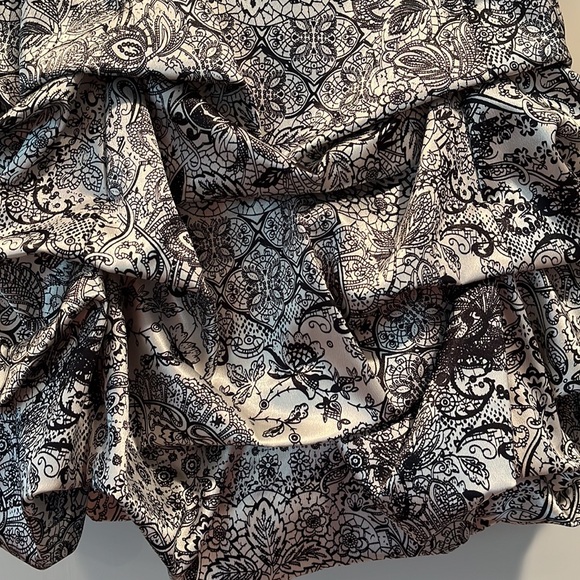 Ruby Rox Strapless Dress - Picture 6 of 9